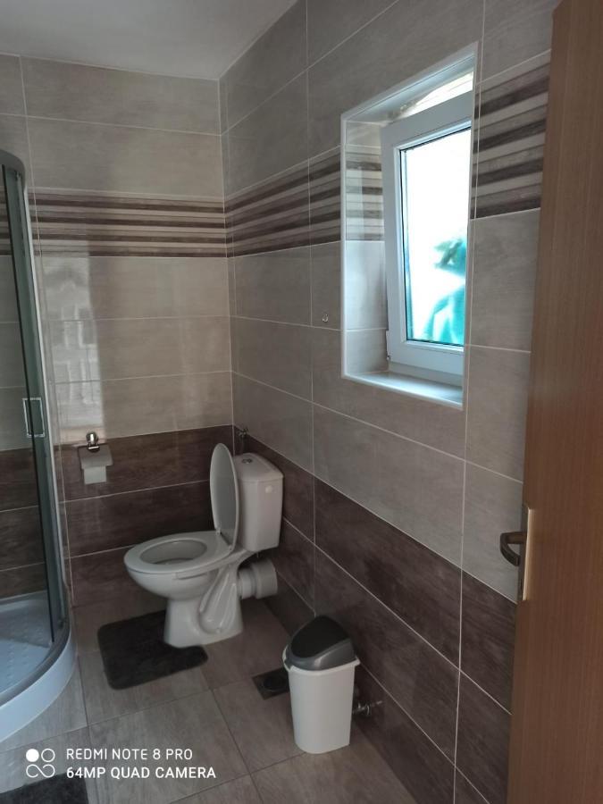 App Matea Apartment Драмал Екстериор снимка