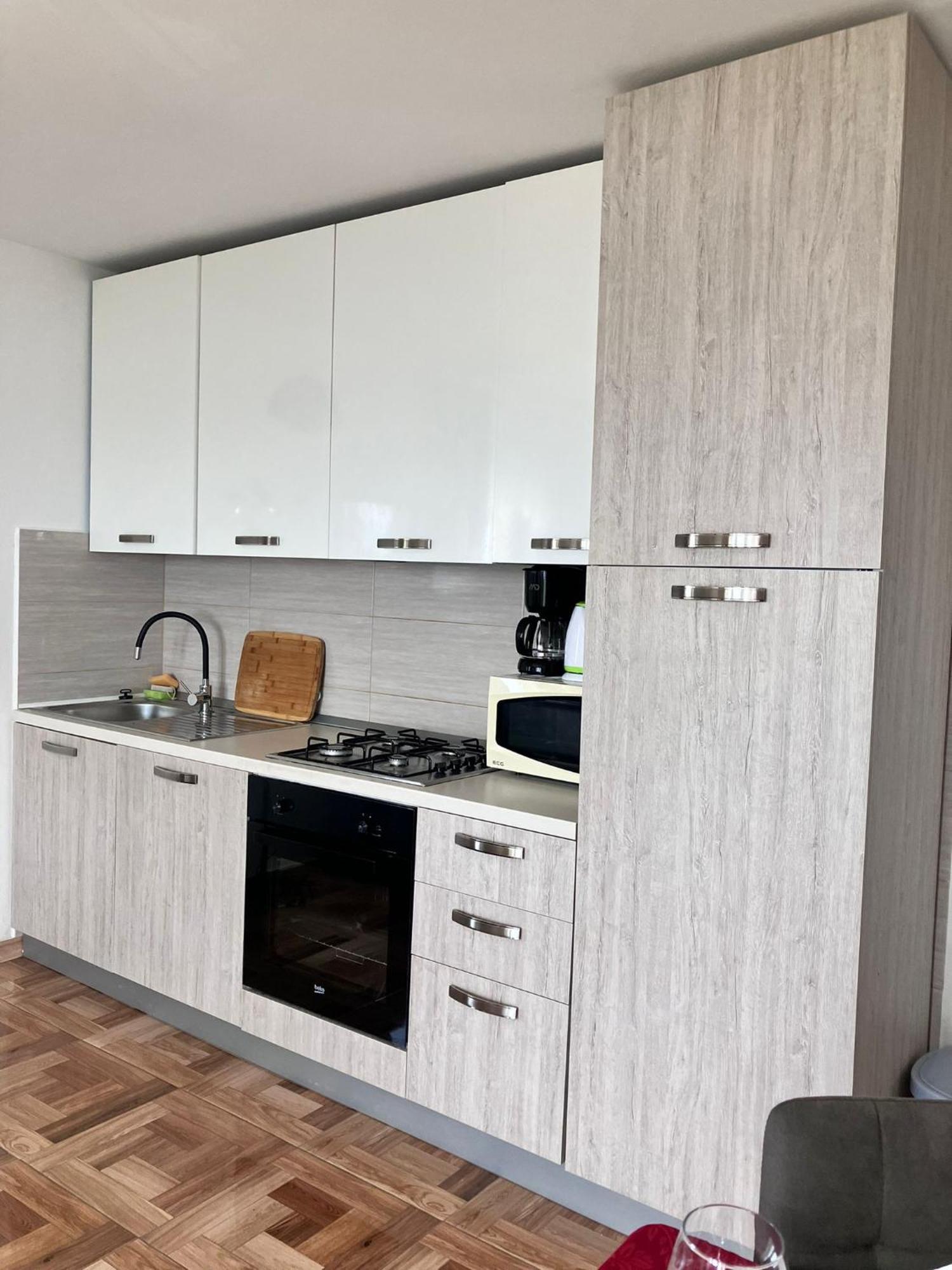 App Matea Apartment Драмал Екстериор снимка