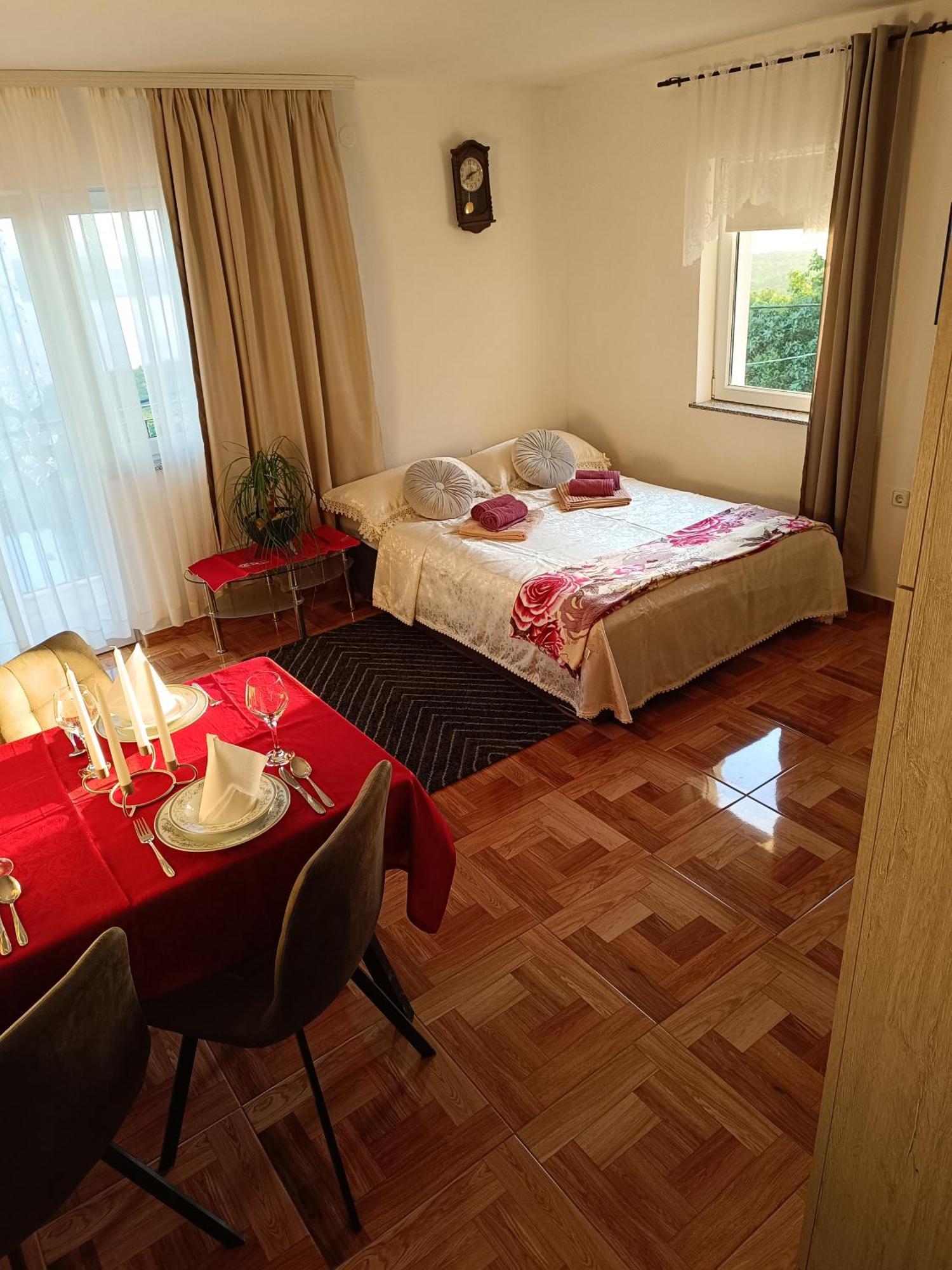 App Matea Apartment Драмал Екстериор снимка